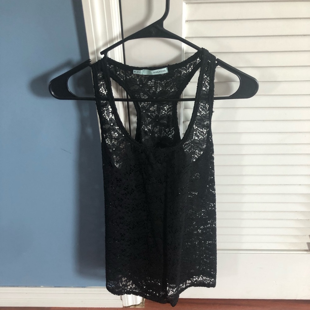 Lacey top